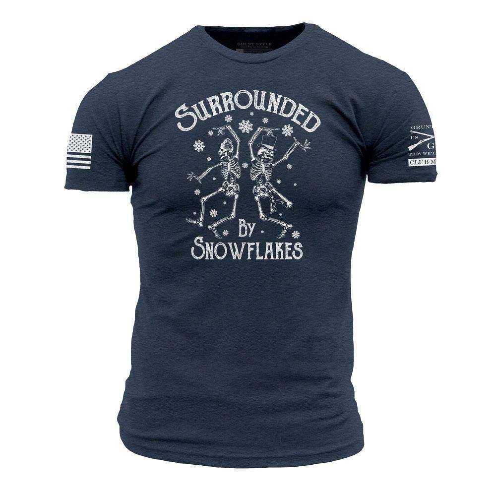 Grunt Style 2023 December Surrounded By Snowflakes Men Club Short Sleeve Shirt